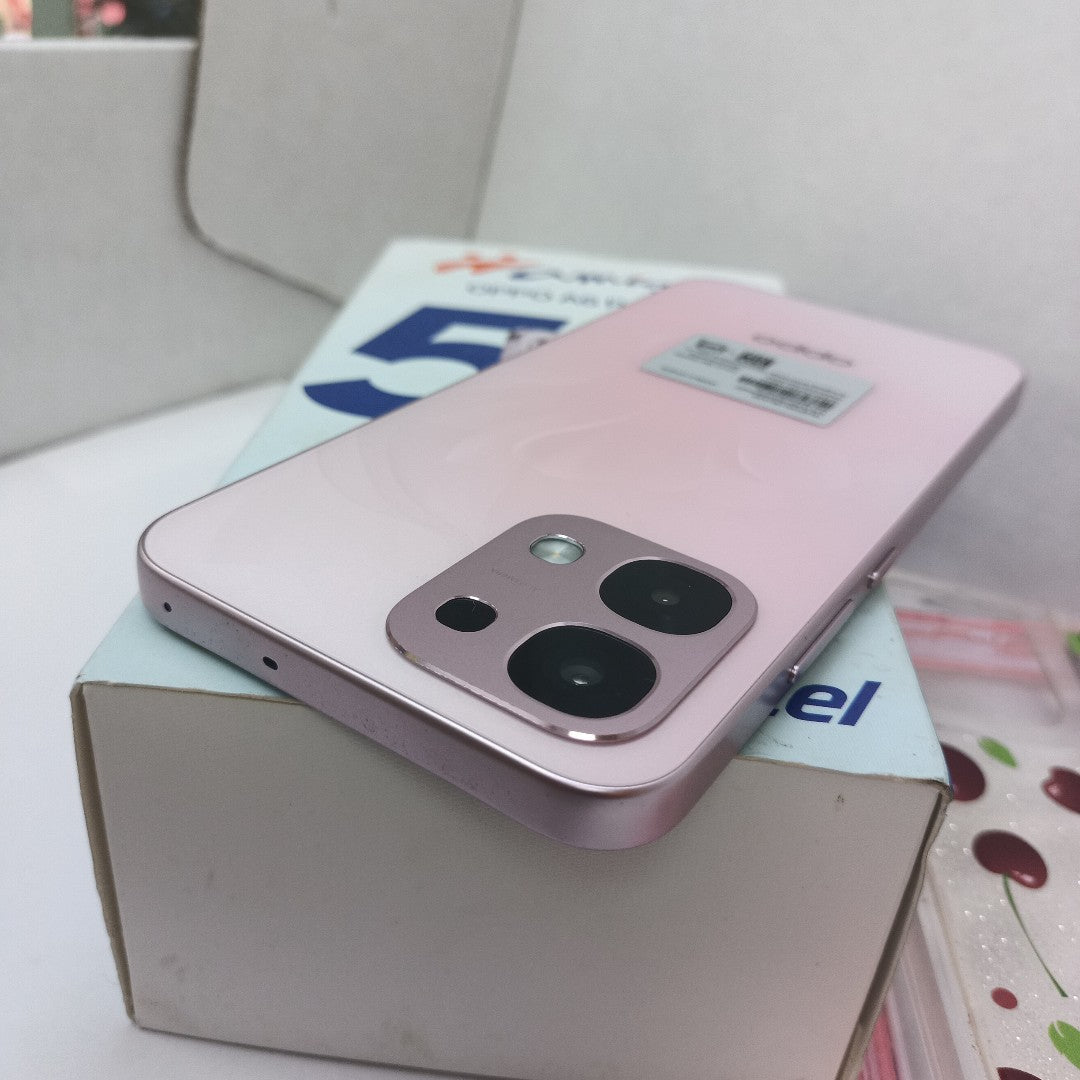 CELULAR OPPO A6 PRO CPH2781 (2025) 256 GB 8 GB RAM (SEMINUEVO)