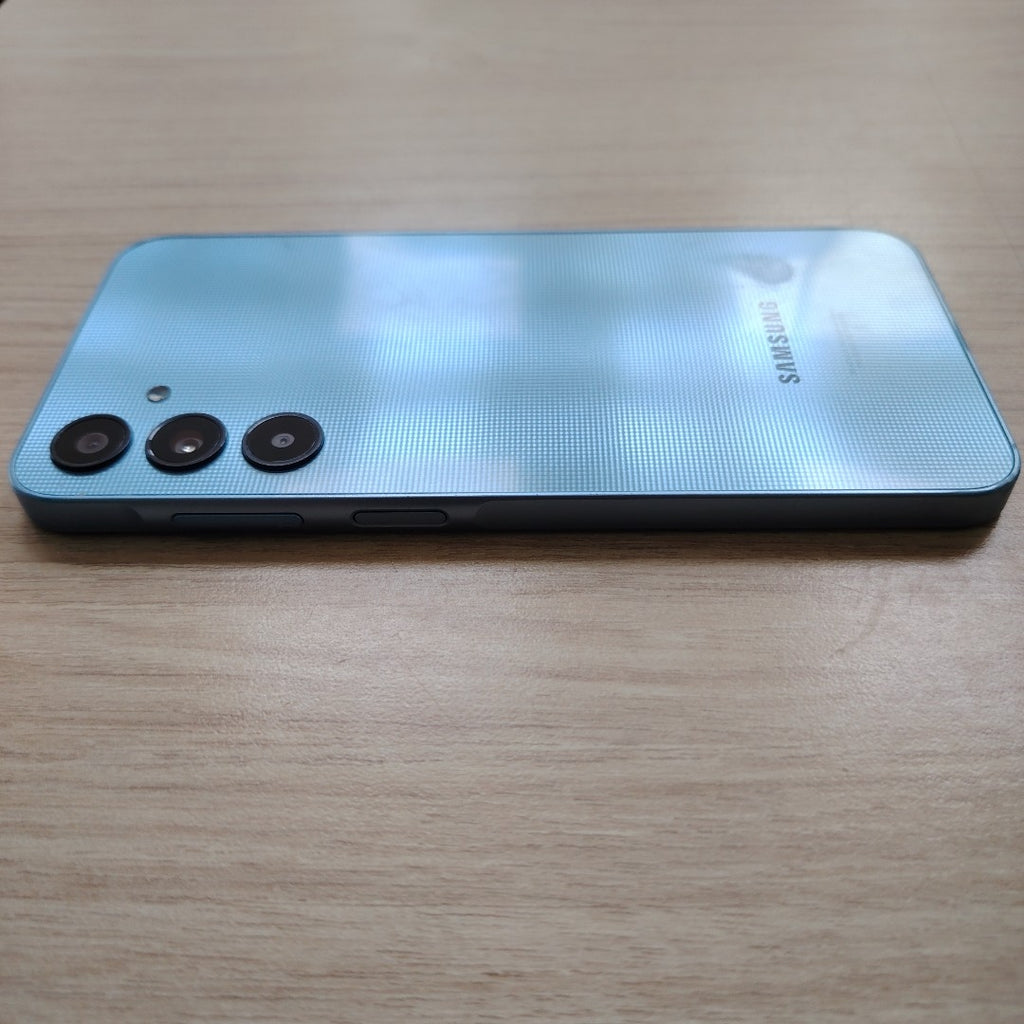 CELULAR SAMSUNG GALAXY A25 5G SM-A256E/N (2023) 128 GB 6 GB RAM (SEMINUEVO)