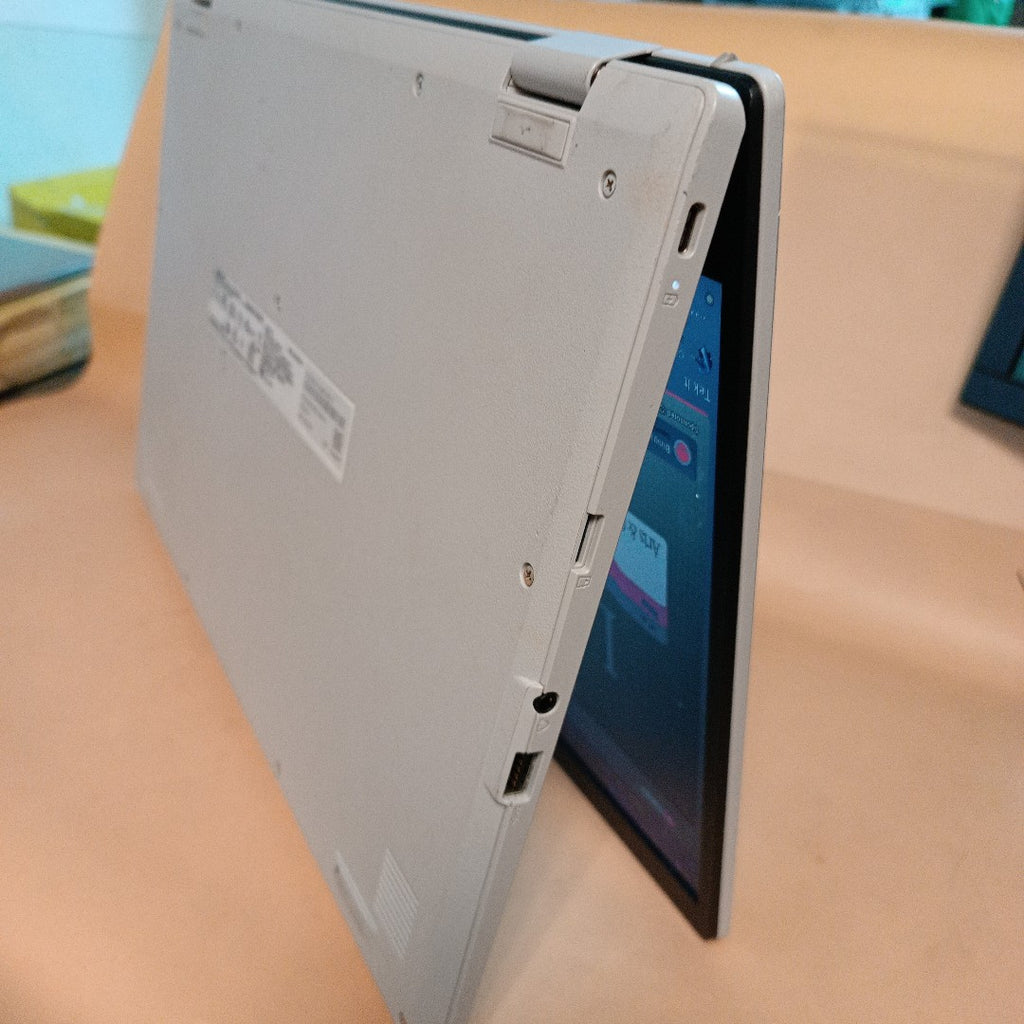 LAPTOP ASUS CHROMEBOOK CX1500CKA-CEL8G128-C2 (2023) 128 GB 8 GB RAM (SEMINUEVO)