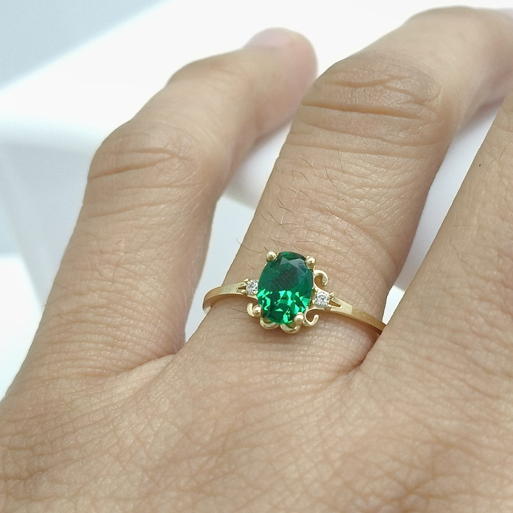 ANILLOS CON CIRCONIAS Y PIEDRA DE COLOR VERDE 14K TALLA 9 1.1 GR (NUEVO)