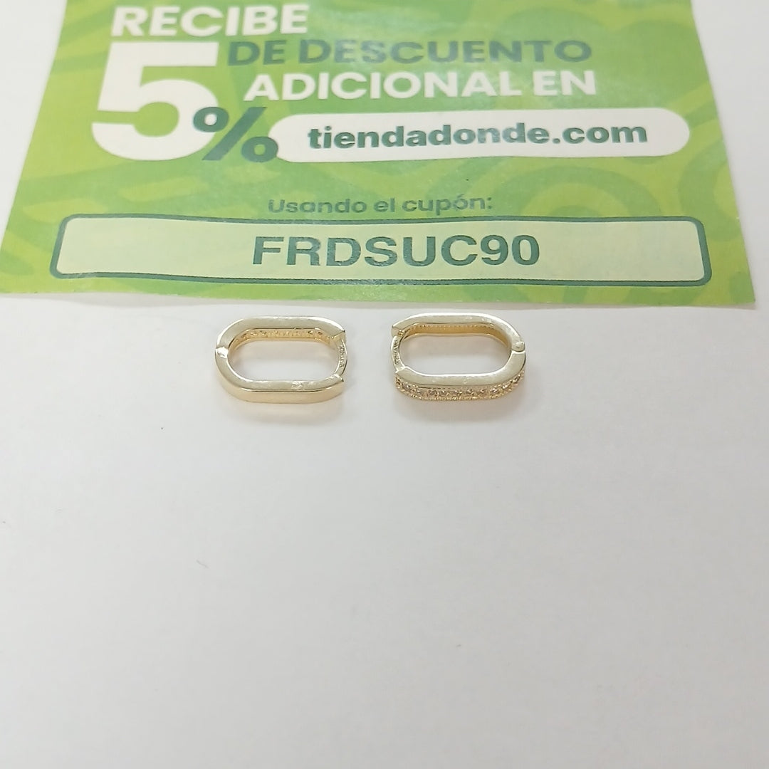 ARETES HUGGIES OVALADA C CIRCONIAS 14K 2.4 GR (NUEVO)