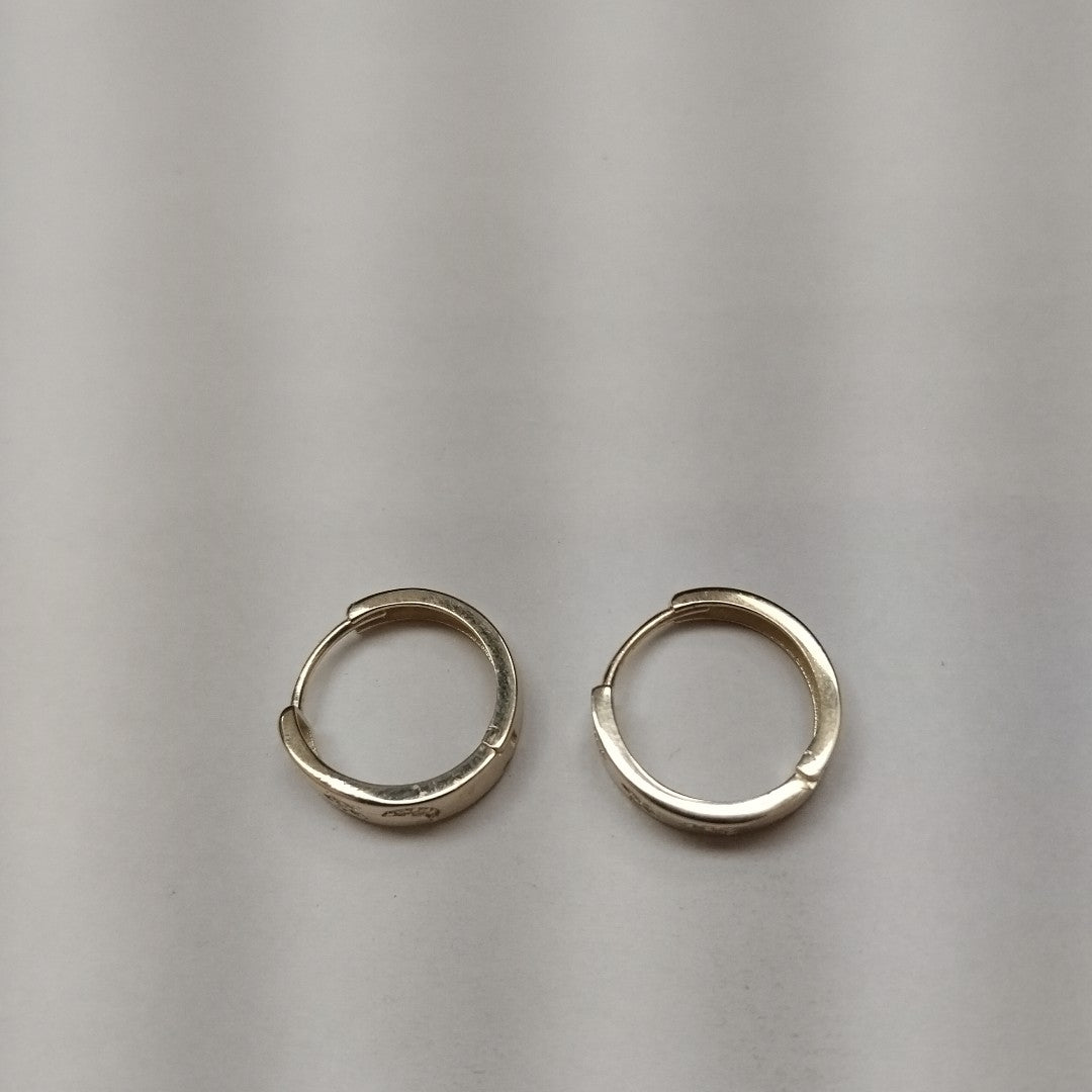 ARETES TEJIDO HUGGIES CON CIRCONIAS 14K 3 GR (NUEVO)