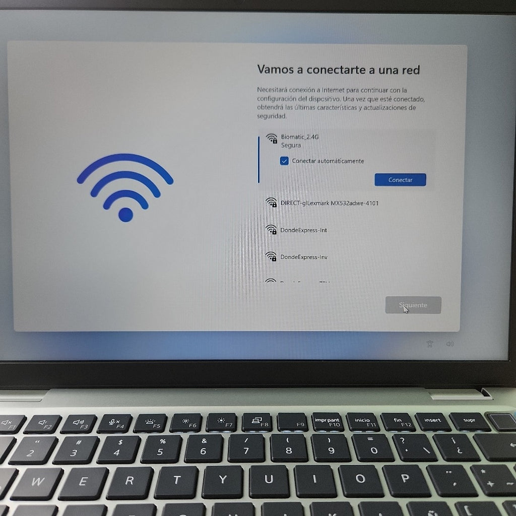 LAPTOP DELL PRO 13 PLUS PB13250 (2026) 512 GB SSD 16 GB RAM (SEMINUEVO)