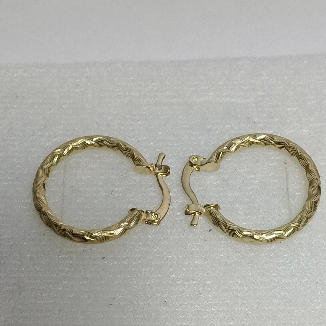 ARETES ARRACADAS LABRADAS 14K 2.2 GR (NUEVO)