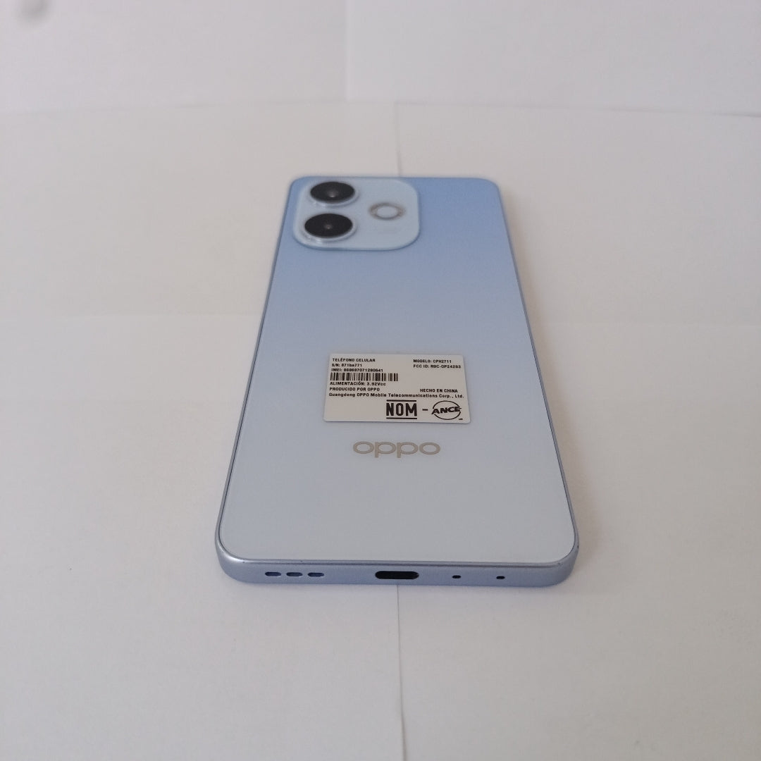 CELULAR OPPO A5 PRO CPH2711 (2025) 256 GB 8 GB RAM (SEMINUEVO)