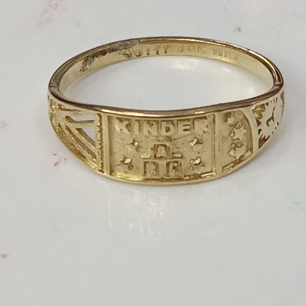 ANILLO DE GRADUACIÓN ORO 10 K 1.1 GRMS (SEMINUEVO)
