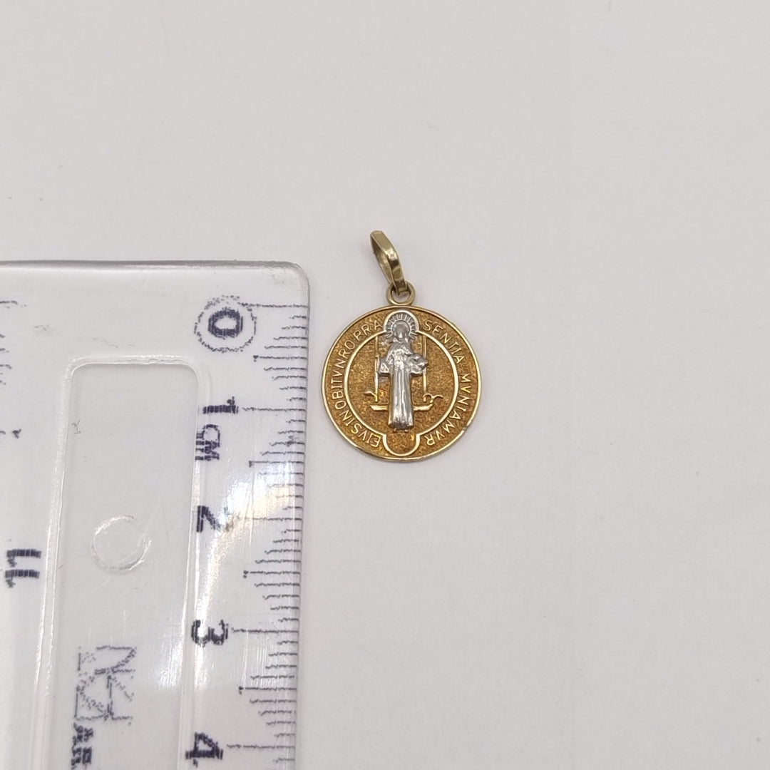 MEDALLA RELIGIOSA ORO 10 K 1.3 GRMS (SEMINUEVO)
