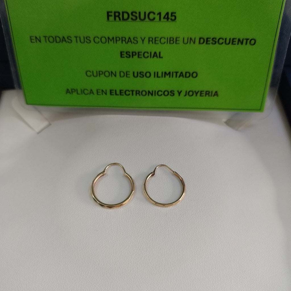 ARRACADAS PAR ORO 10 K 1.1 GRMS (SEMINUEVO)