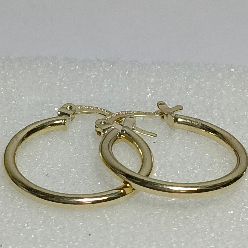 ARETES TEJIDO ARRACADAS LISAS 14K 1.2 GR (NUEVO)