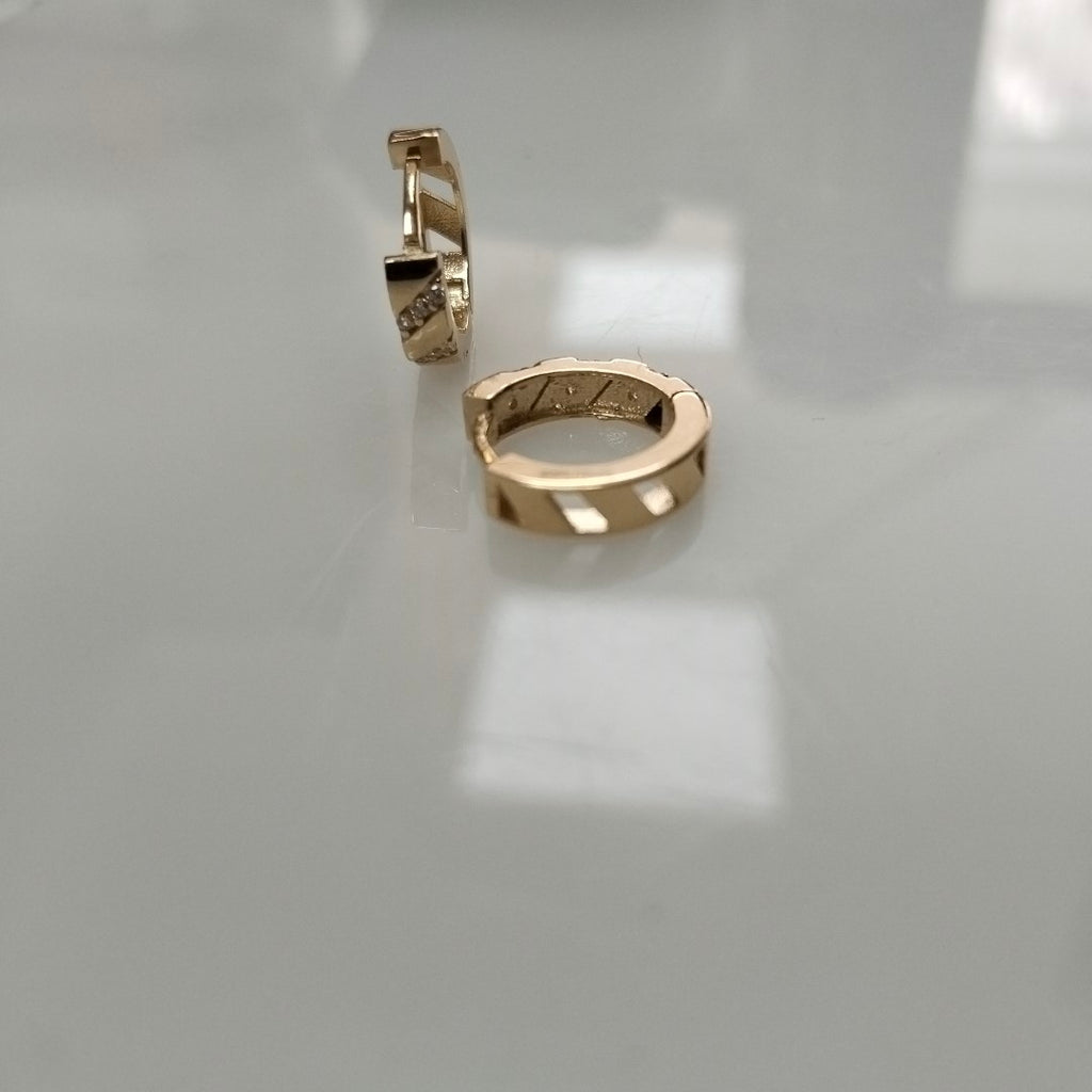 ARETES HUGGIES CON CIRCONIAS 14K 2.3 GR (NUEVO)