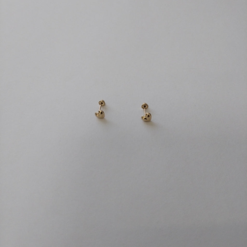 BROQUELES BROQUEL FIG CORAZON LISO 14K 0.1987 GR (NUEVO)