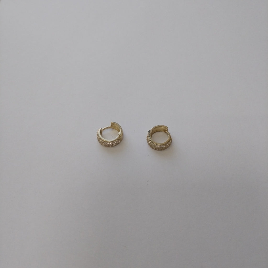 ARETES HUGGIE CON CIRCONIAS 14K 2.1 GR (NUEVO)