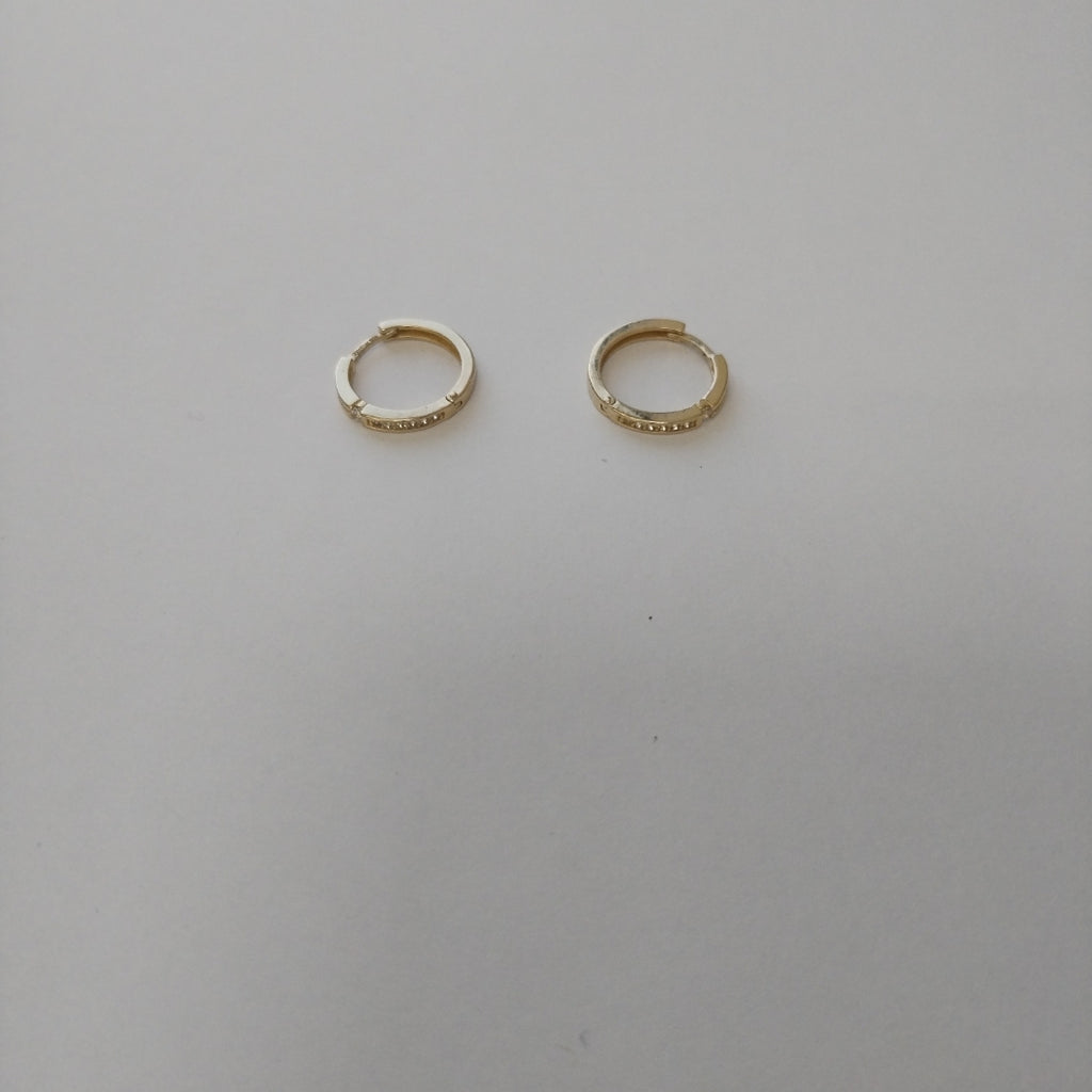 ARETES ARRACADAS C CIRCONIAS 14K 2.4 GR (NUEVO)