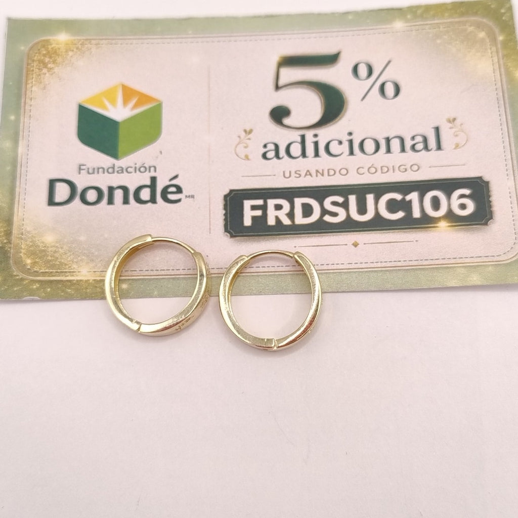 ARETES TEJIDO HUGGIES CON CIRCONIAS 14K 3 GR (NUEVO)
