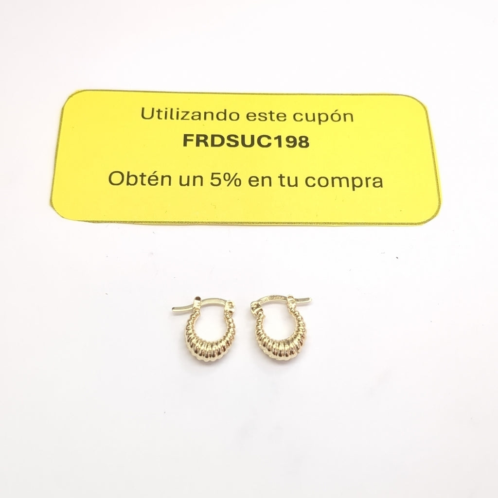 ARETES ARRACADA ESTRIADAS 14K 1.1 GR (NUEVO)