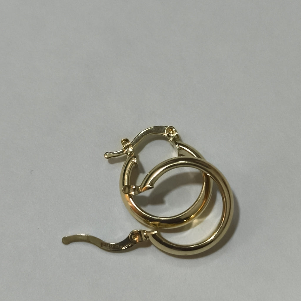 ARETES ARRACADA LISA 14K 1.7 GR (NUEVO)