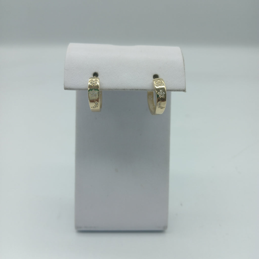 ARETES TEJIDO HUGGIES CON CIRCONIAS 14K 3 GR (NUEVO)