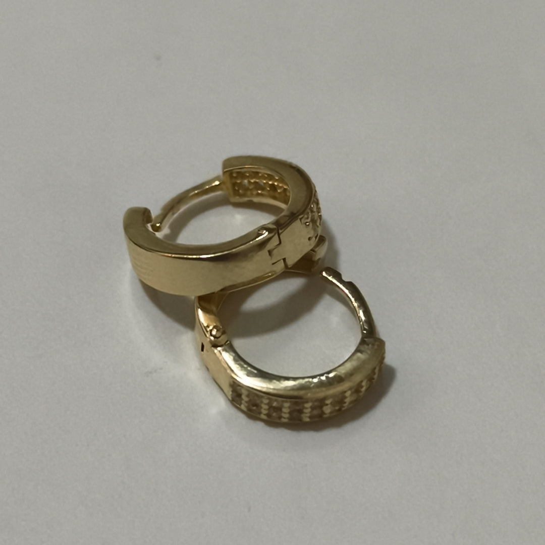 ARETES HUGGIES C CIRCONIA 14K 2.2 GR (NUEVO)