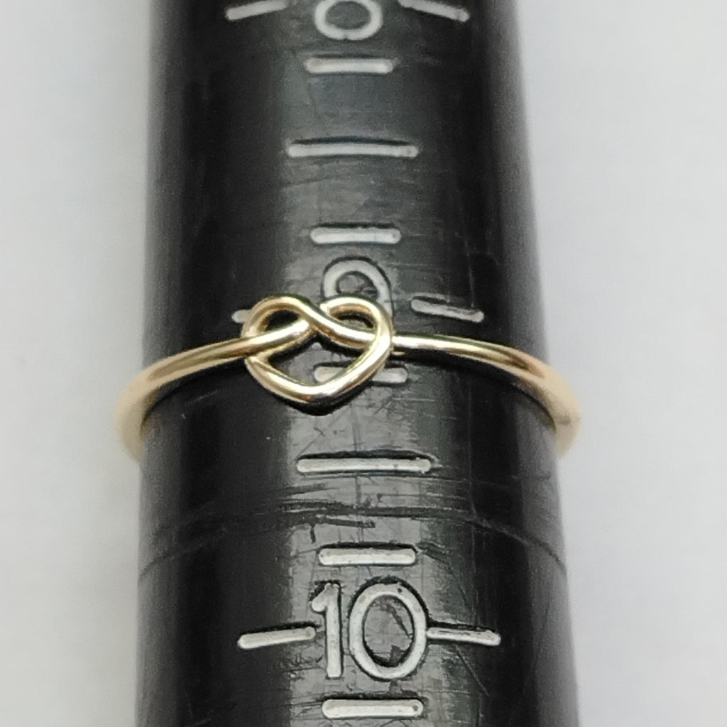 ANILLOS ANILLITO FIG CORAZON 10K TALLA 9 0.9 GR (NUEVO)