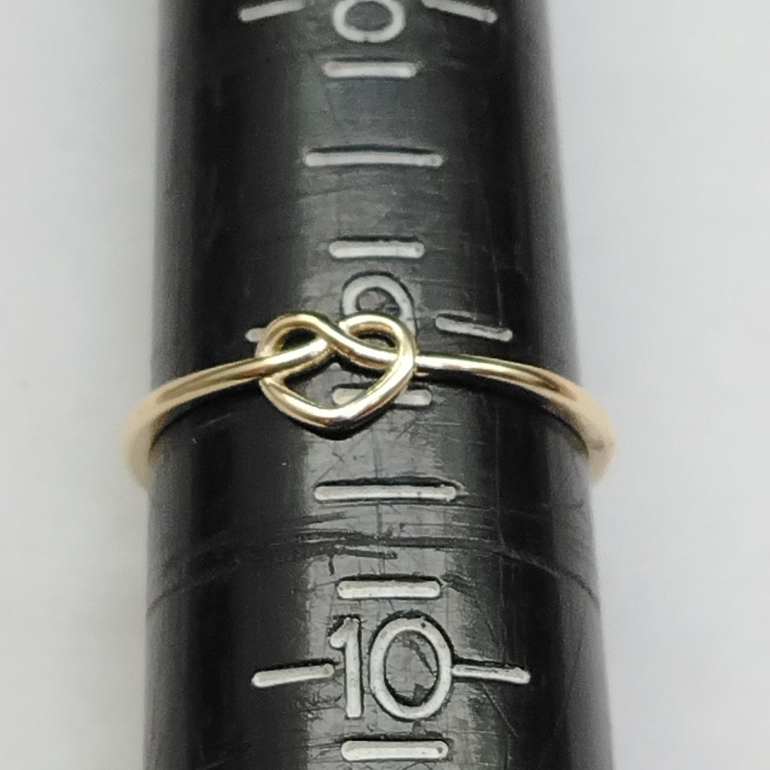 ANILLOS ANILLITO FIG CORAZON 10K TALLA 9 0.9 GR (NUEVO)