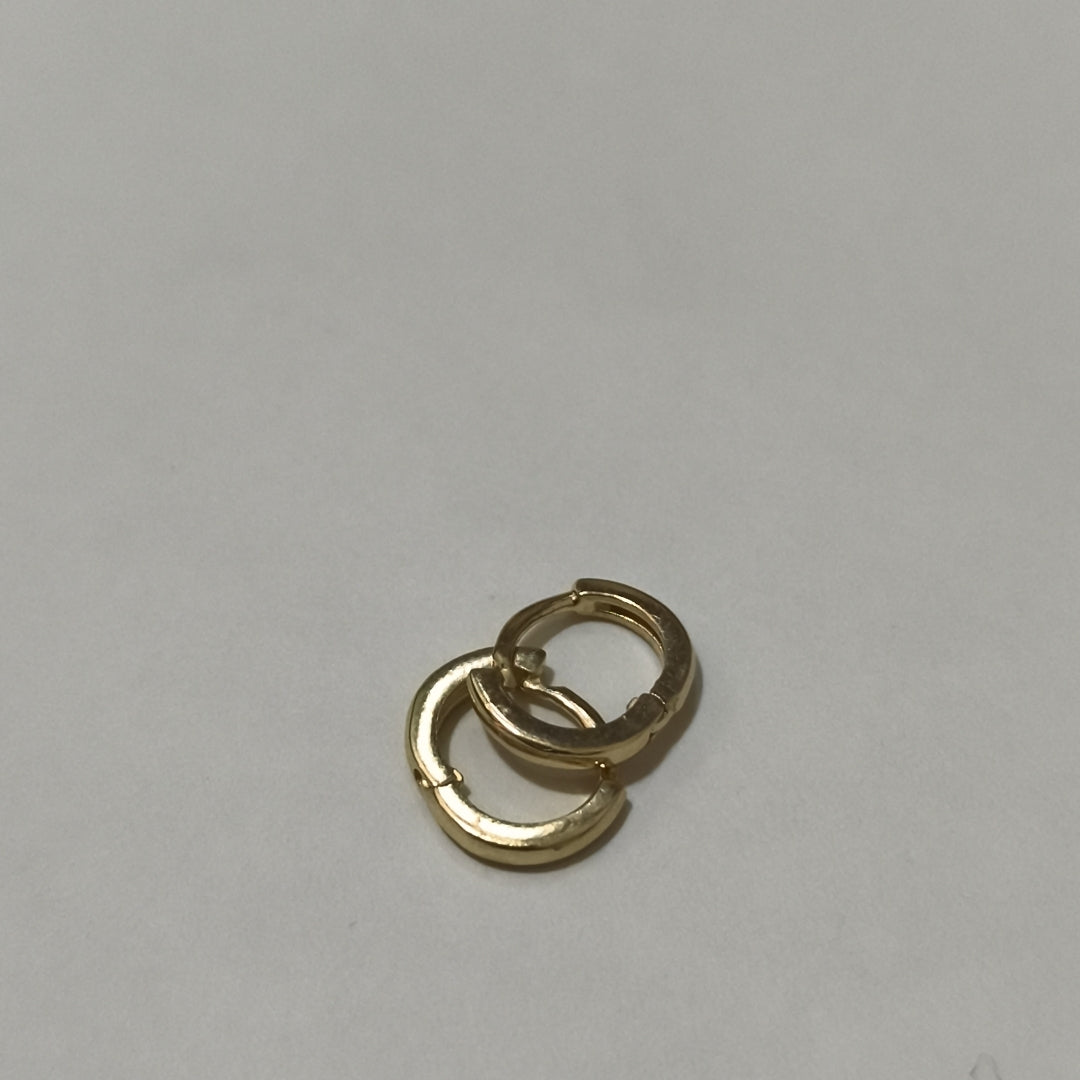 ARETES HUGGIE 14K 1.3 GR (NUEVO)
