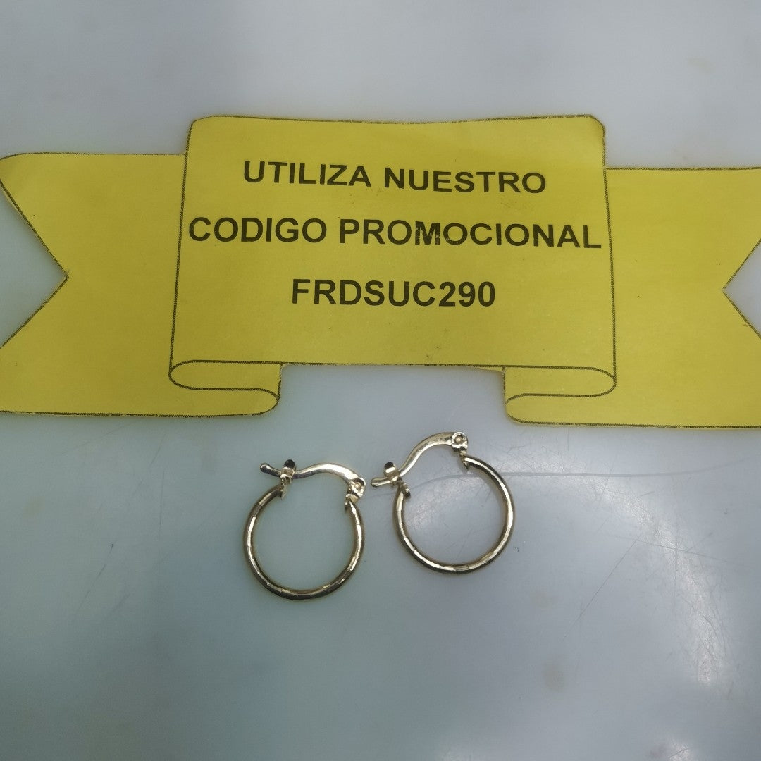 ARETES ARRACADAS ESTRIADAS 14K 1.4 GR (NUEVO)