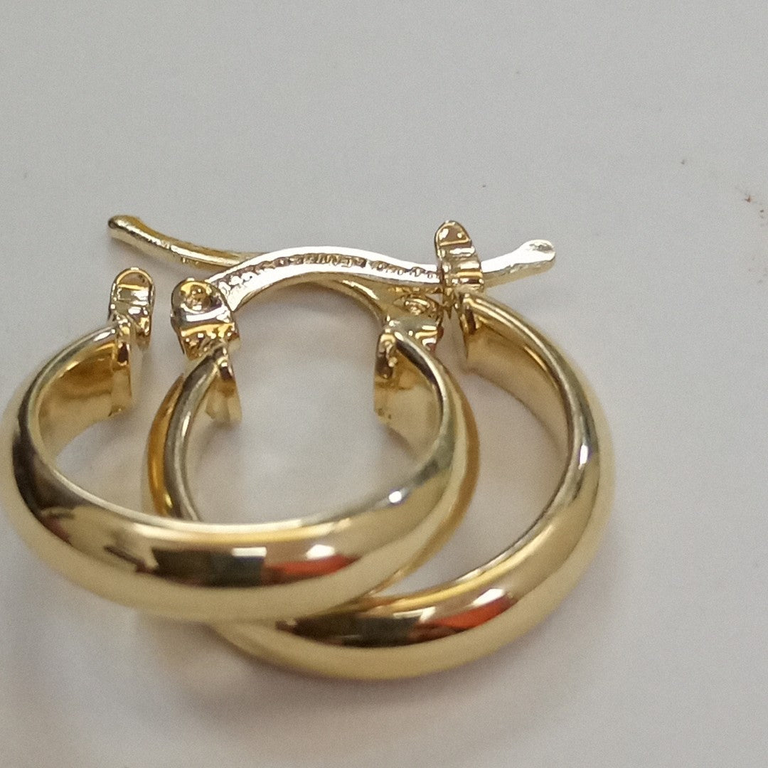 ARETES ARRACADA LISA 14K 1.7 GR (NUEVO)