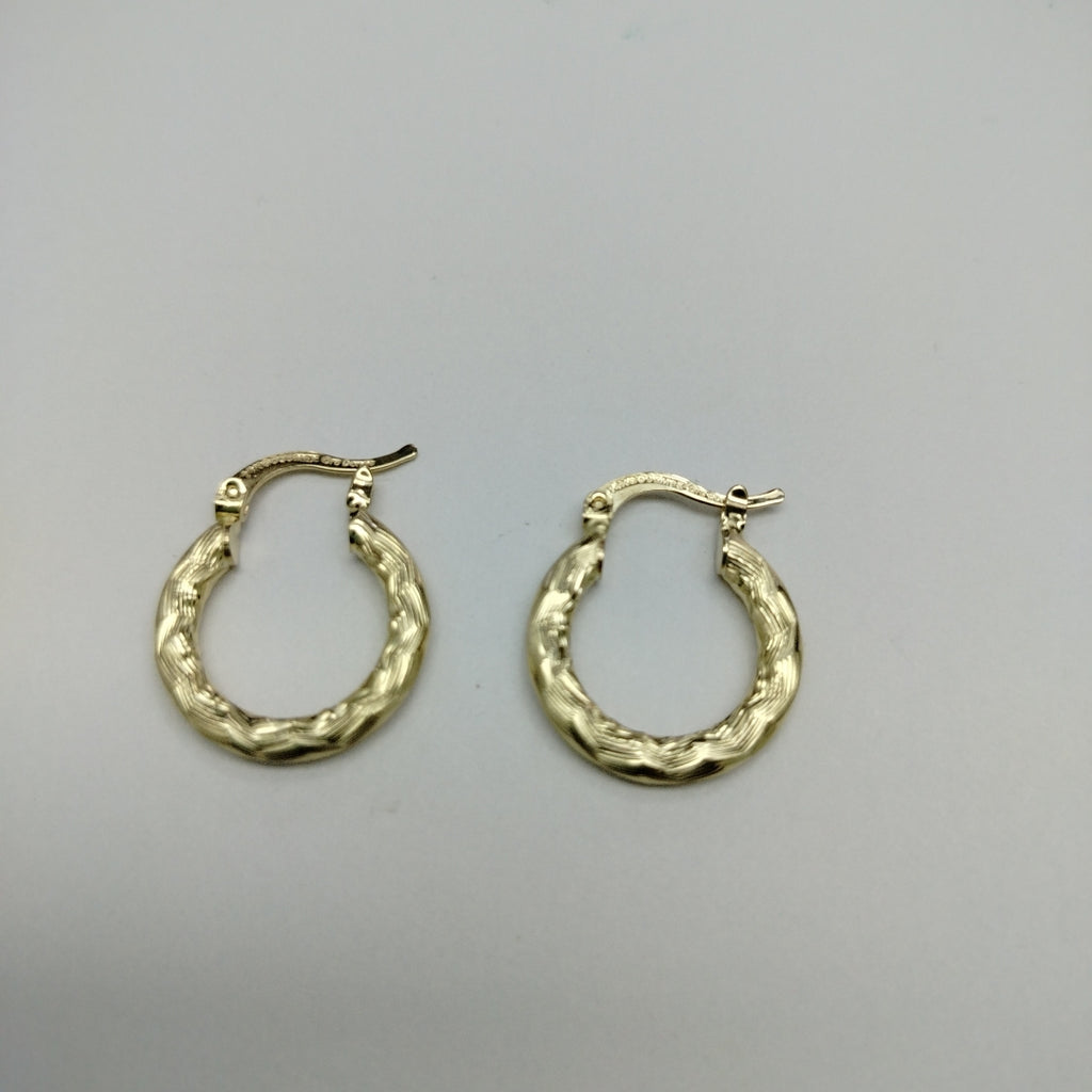 ARETES TEJIDO ARRACADAS ASTRIADAS 14K 2 GR (NUEVO)