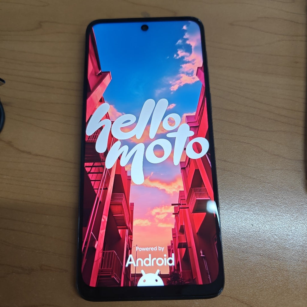 CELULAR MOTOROLA MOTO G55 5G XT2435-1(2024) 256 GB 8 GB RAM (SEMINUEVO)