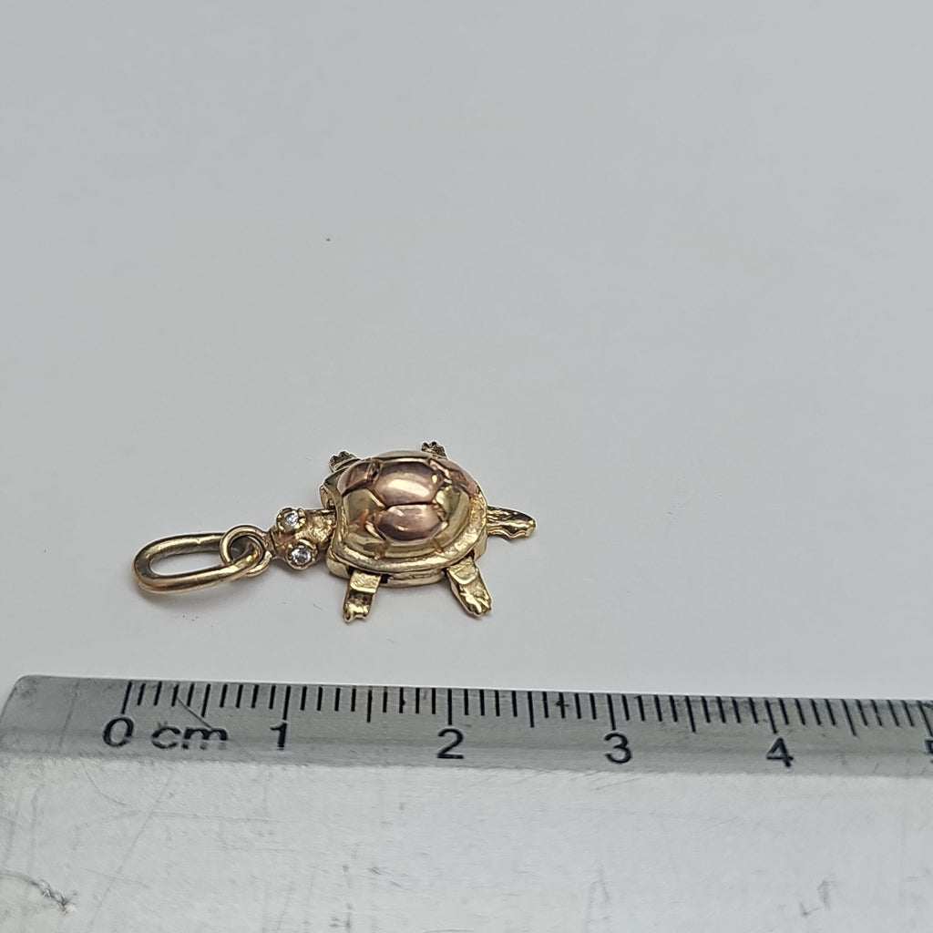 DIJE ORO 10 K 2.6 GRMS (SEMINUEVO)