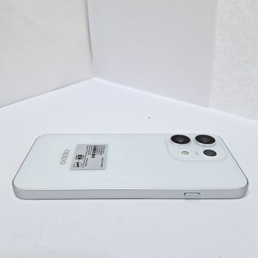CELULAR OPPO RENO 16F CPH2859 (2026) 256 GB 8 GB RAM (SEMINUEVO)
