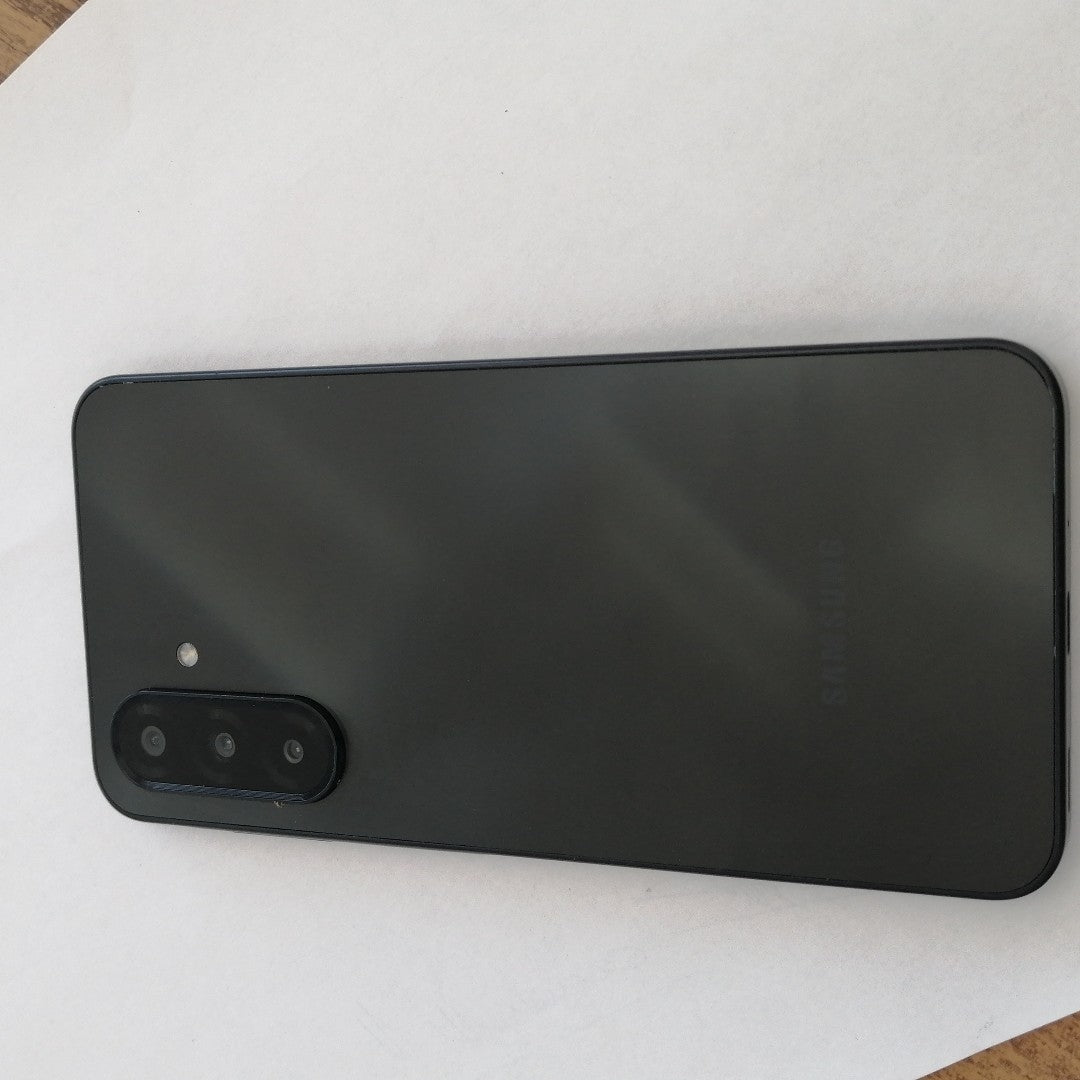 CELULAR SAMSUNG GALAXY A17 SM-A175F (2025) 128 GB 4 GB RAM (SEMINUEVO)