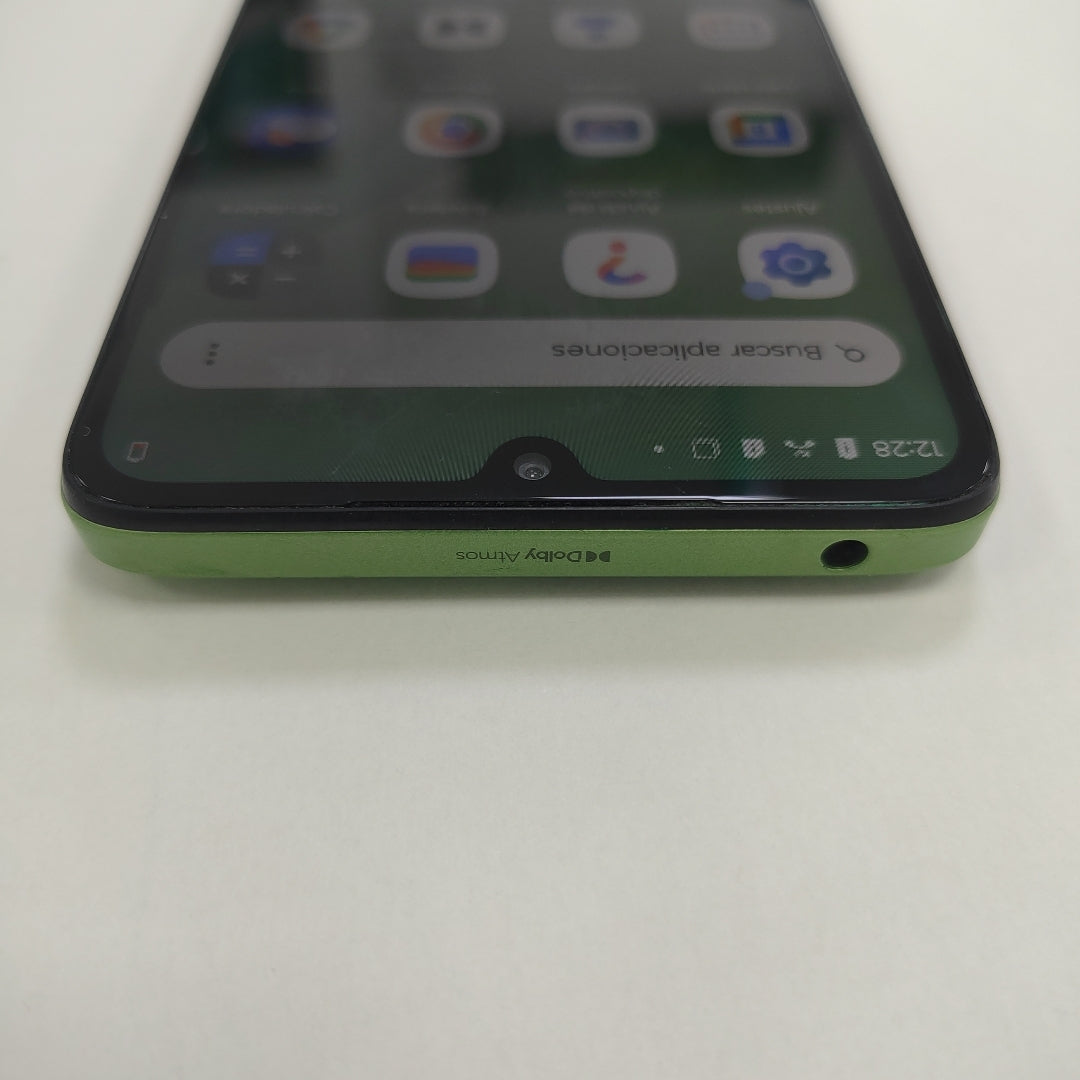 CELULAR MOTOROLA MOTO G06 XT2535-2 (2025) 256 GB 4 GB RAM (SEMINUEVO)