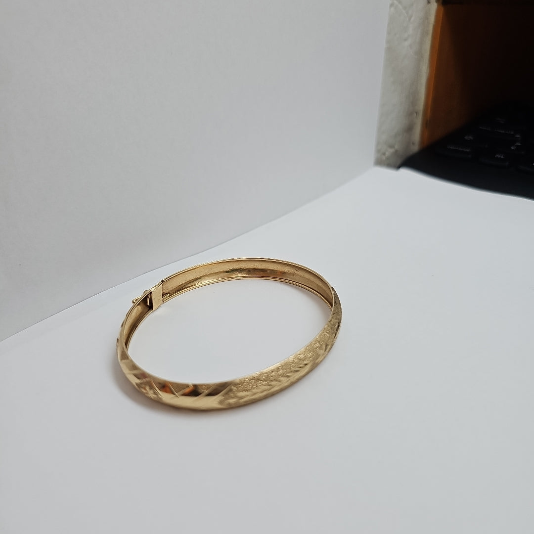 PULSERA RIGIDA ORO 10 K 5,50 GRMS (SEMINUEVO)