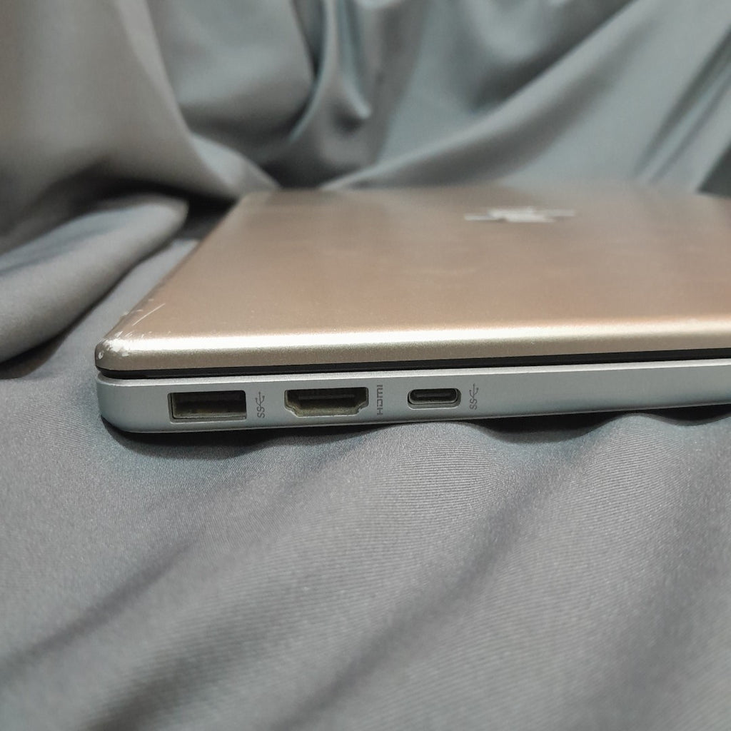 LAPTOP HP 15-FD0007LA (2023) 512 GB SSD 8 GB RAM (SEMINUEVO)
