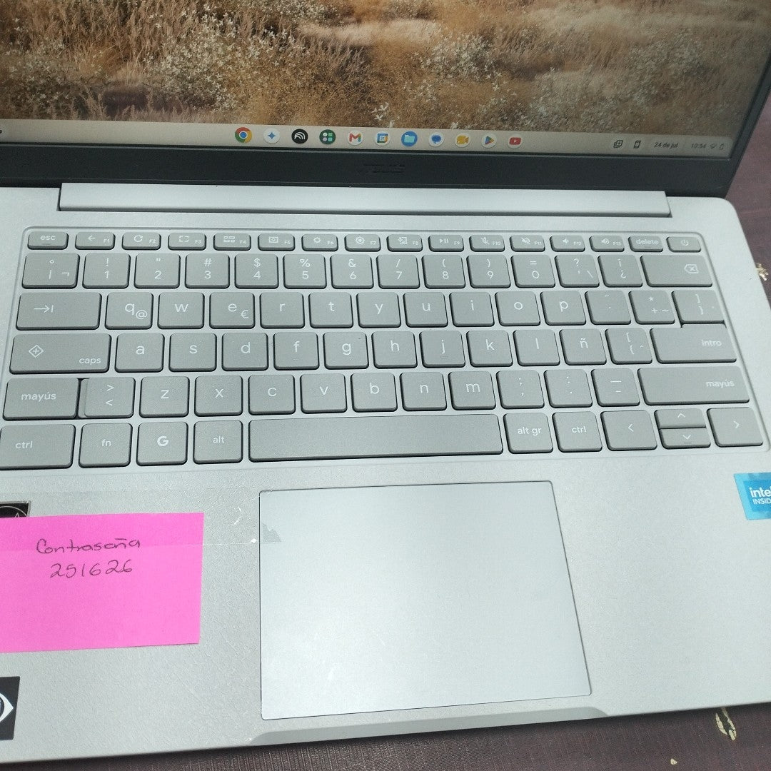 LAPTOP ASUS CROMEBOOK CX1405CTA C8G128-C1 (2025) 128 GB 8 GB RAM (SEMINUEVO)