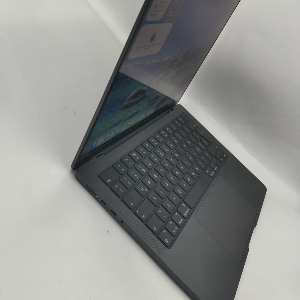 LAPTOP APPLE MACBOOK PRO 14" 2023 A2992 (CPU 12/GPU 18) 1 TB SSD 18 GB RAM (SEMINUEVO)