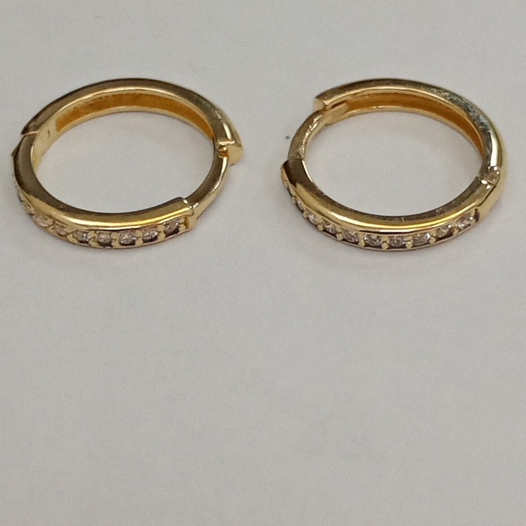 ARETES ARRACADA C CIRCONIAS 14K 1.6 GR (NUEVO)