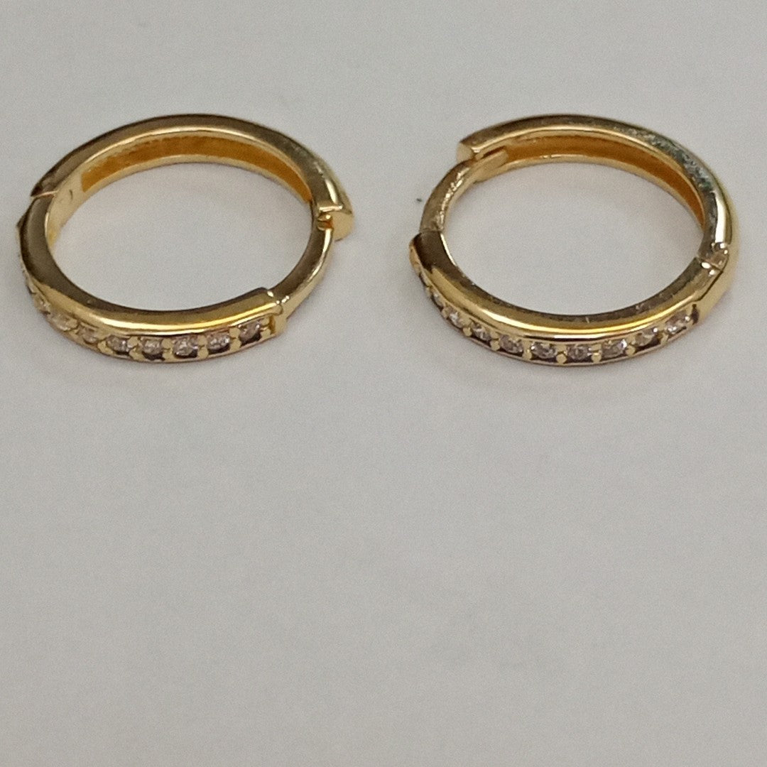 ARETES ARRACADA C CIRCONIAS 14K 1.6 GR (NUEVO)