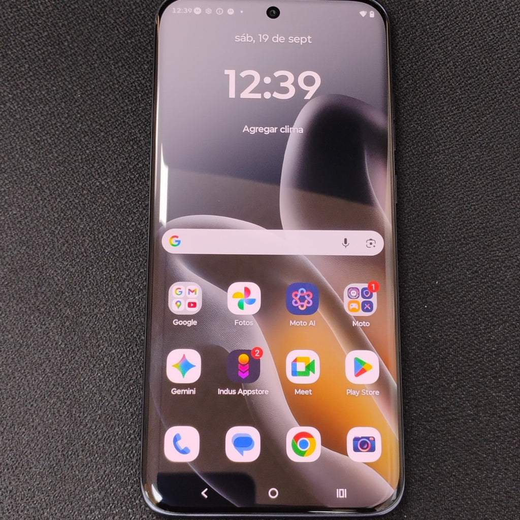 CELULAR MOTOROLA EDGE 70 FUSION XT2605-4 (2026) 256 GB 8 GB RAM (SEMINUEVO)