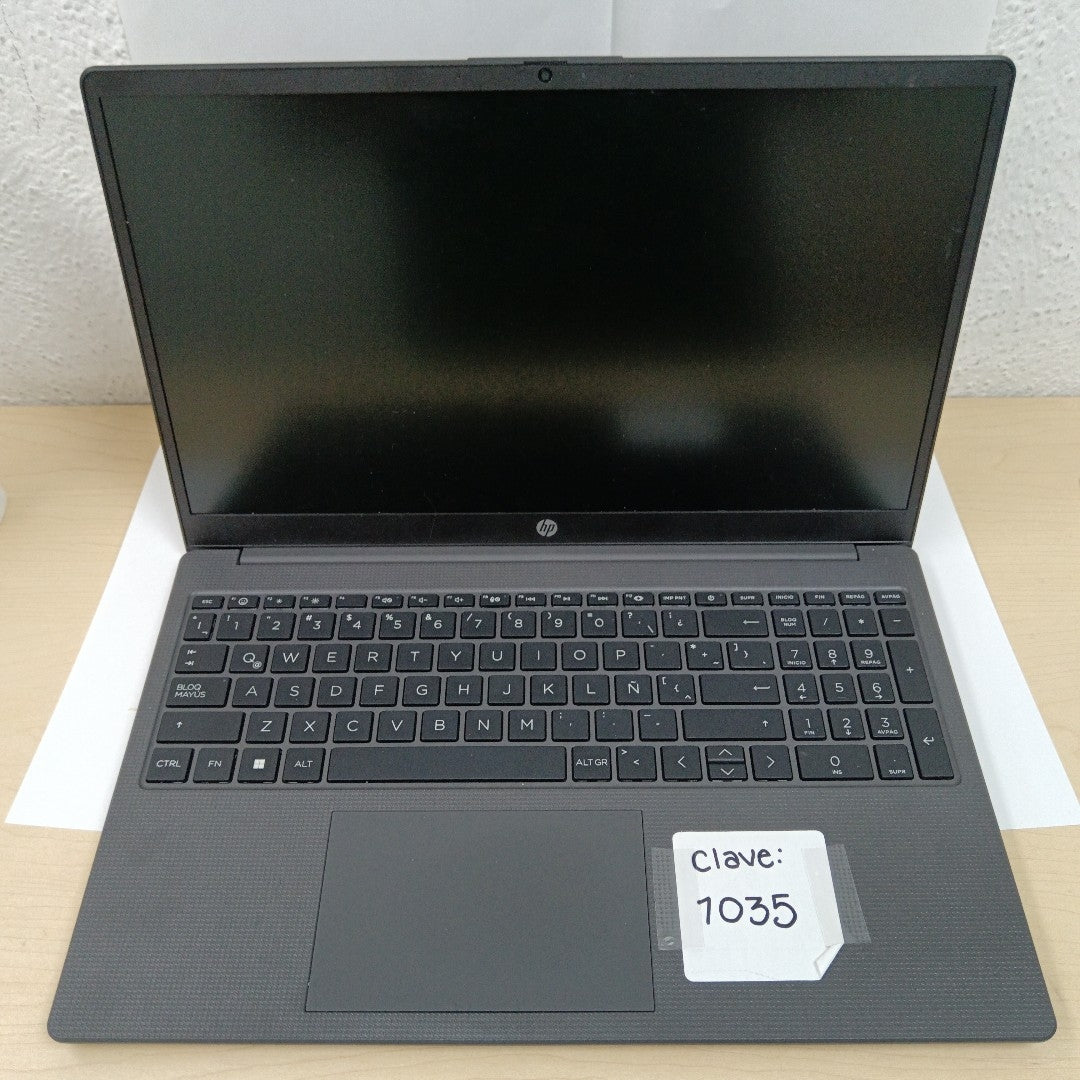 LAPTOP HP 255 G10 (2025) 512 GB SSD 8 GB RAM (SEMINUEVO)