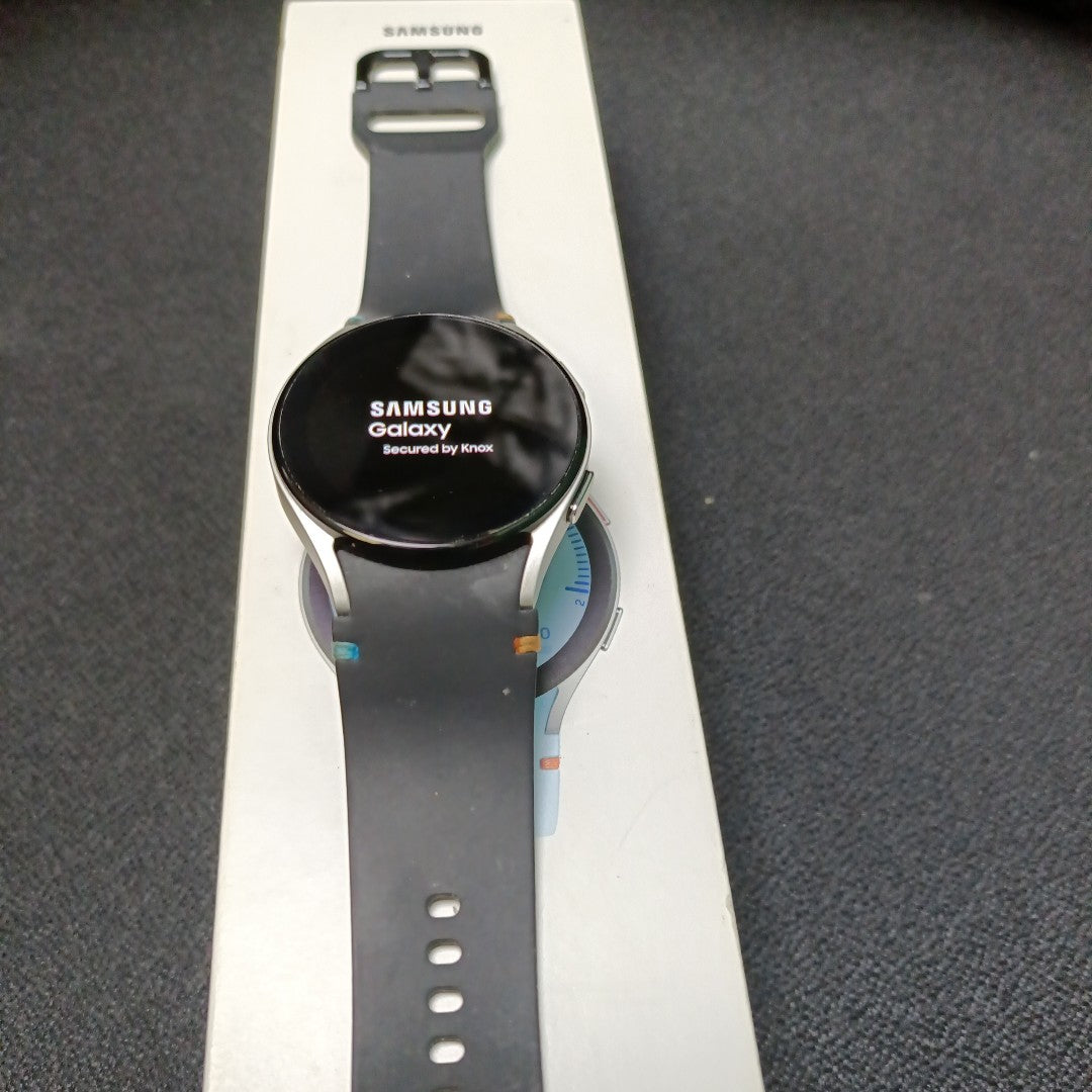 SMARTWATCH SAMSUNG GALAXY WATCH FE SM-R861 40 MM GPS (SEMINUEVO)