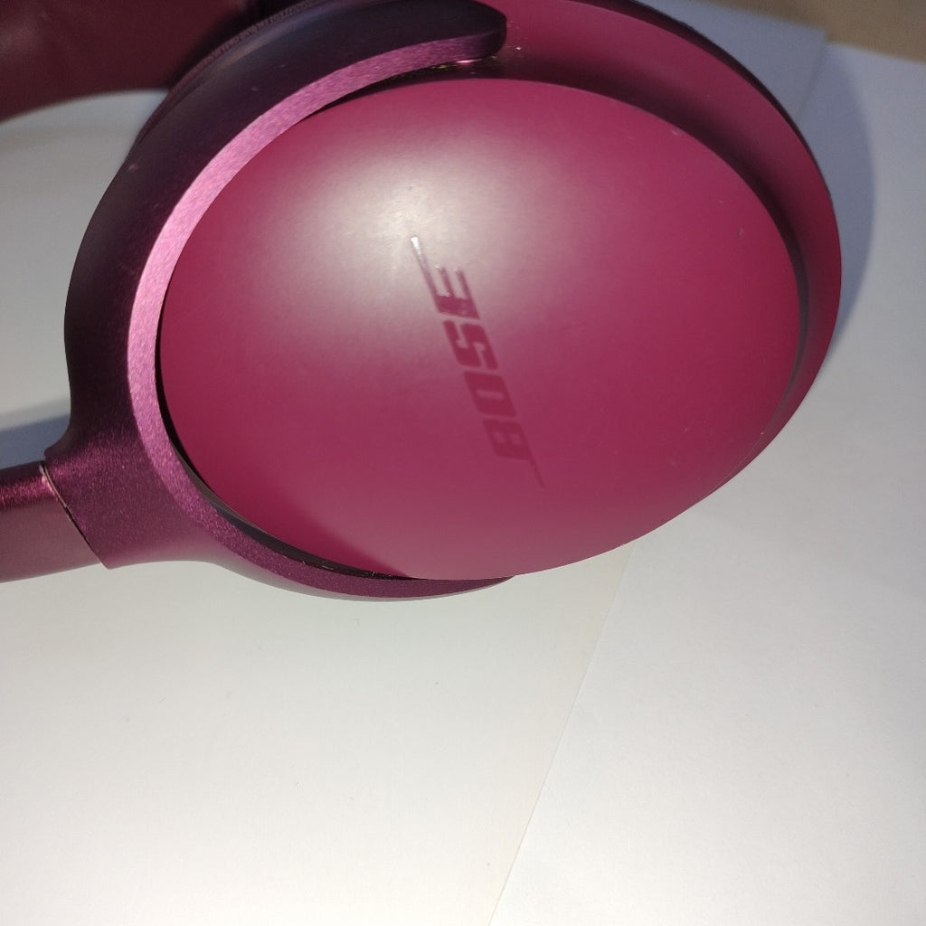 AUDIFONOS BOSE QUIETCOMFORT ULTRA INALAMBRICO OVER EAR (SEMINUEVO)