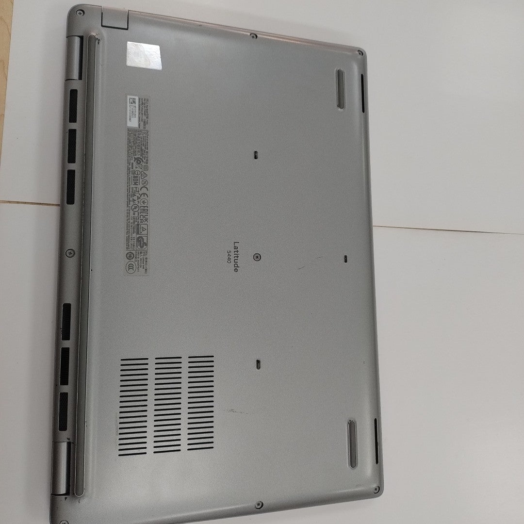 LAPTOP DELL LATITUDE 5440 (2023) 512 GB SSD 16 GB RAM (SEMINUEVO)