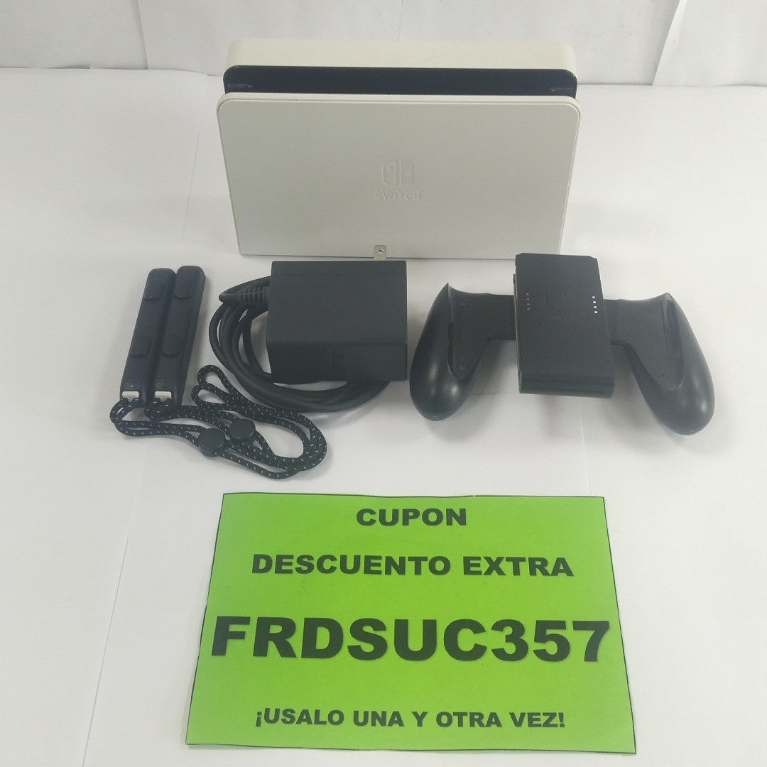 CONSOLA DE VIDEOJUEGO NINTENDO SWITCH OLED 64 GB (SEMINUEVO)