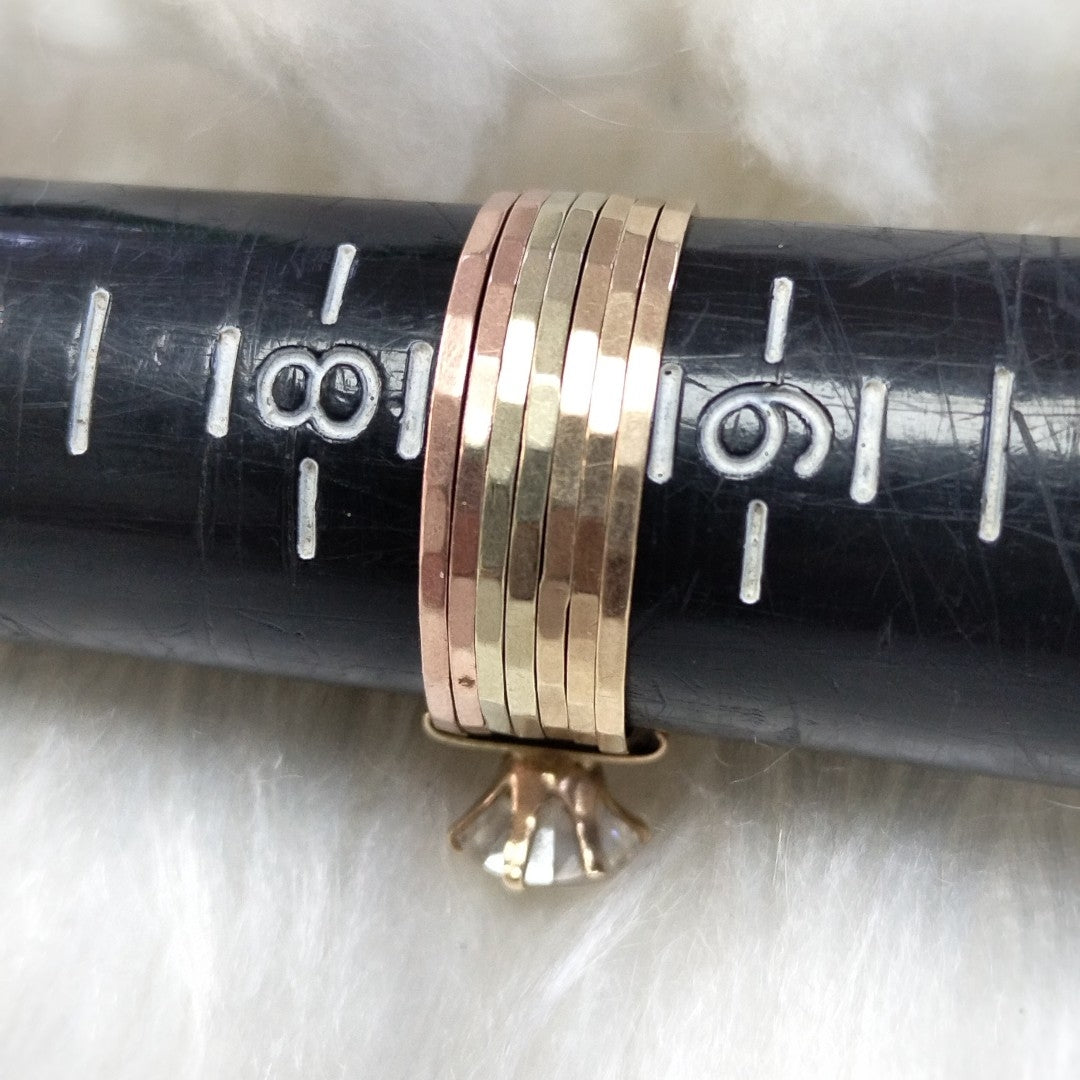 ANILLO ORO 10 K 3.4 GRMS (SEMINUEVO)