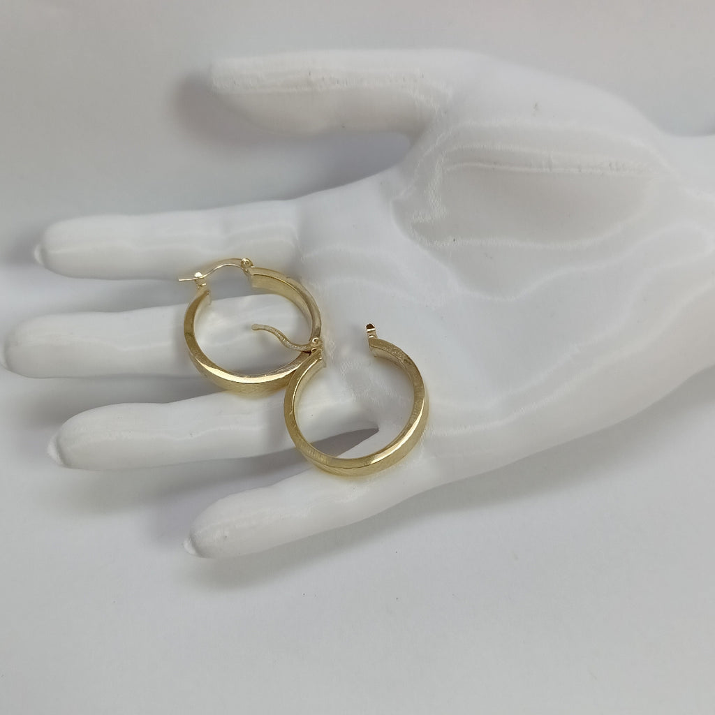 ARETES TEJIDO ARRACADAS FACETADAS 14K 2.8 GR (NUEVO)
