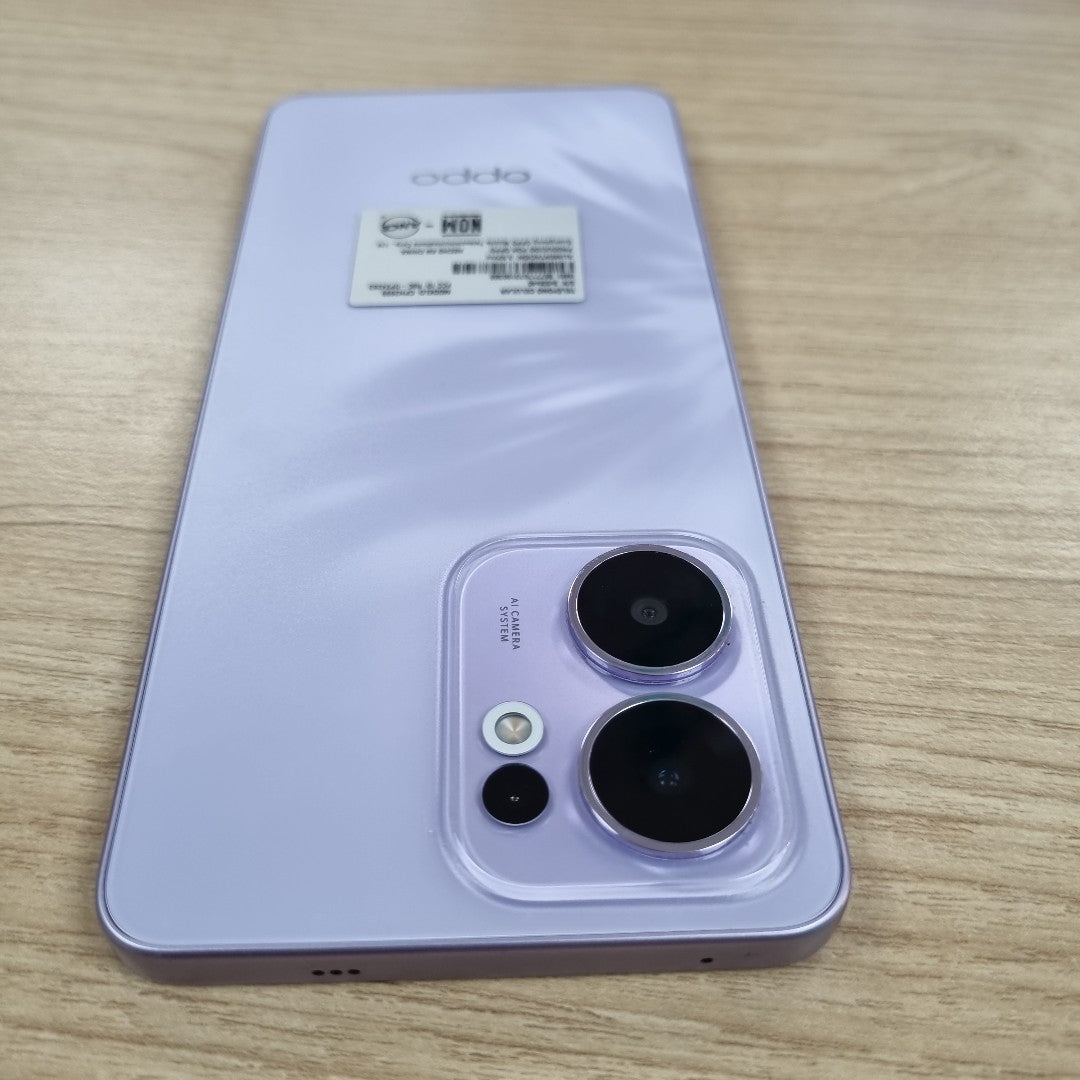 CELULAR OPPO RENO 13F 5G CPH2699 (2025) 256 GB 12 GB RAM (SEMINUEVO)