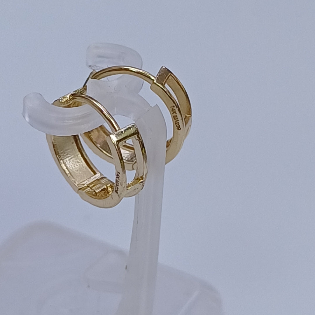 HUGGIES ORO 14K 1.8 (NUEVO)