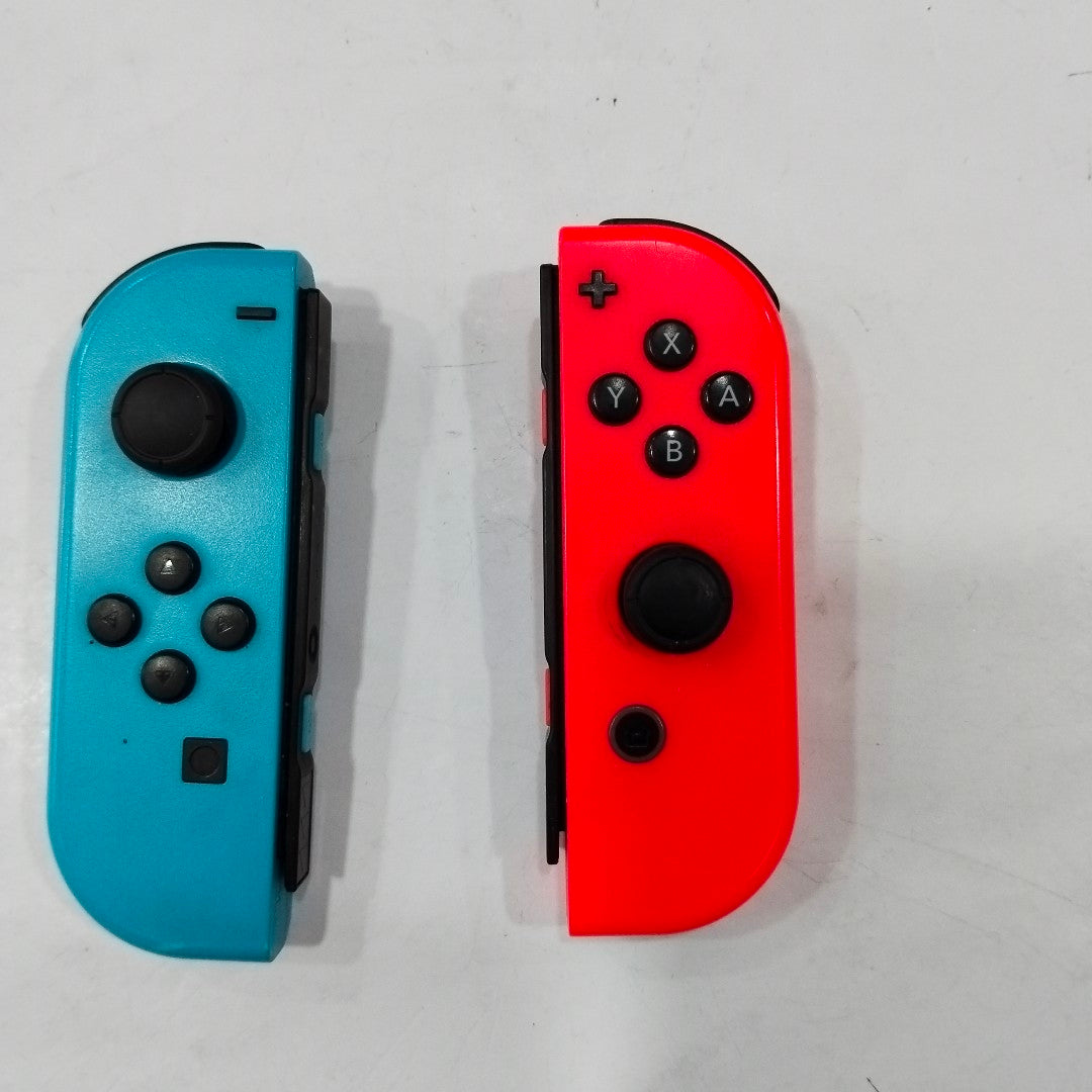 CONSOLA DE VIDEOJUEGO NINTENDO SWITCH 32 GB (SEMINUEVO)